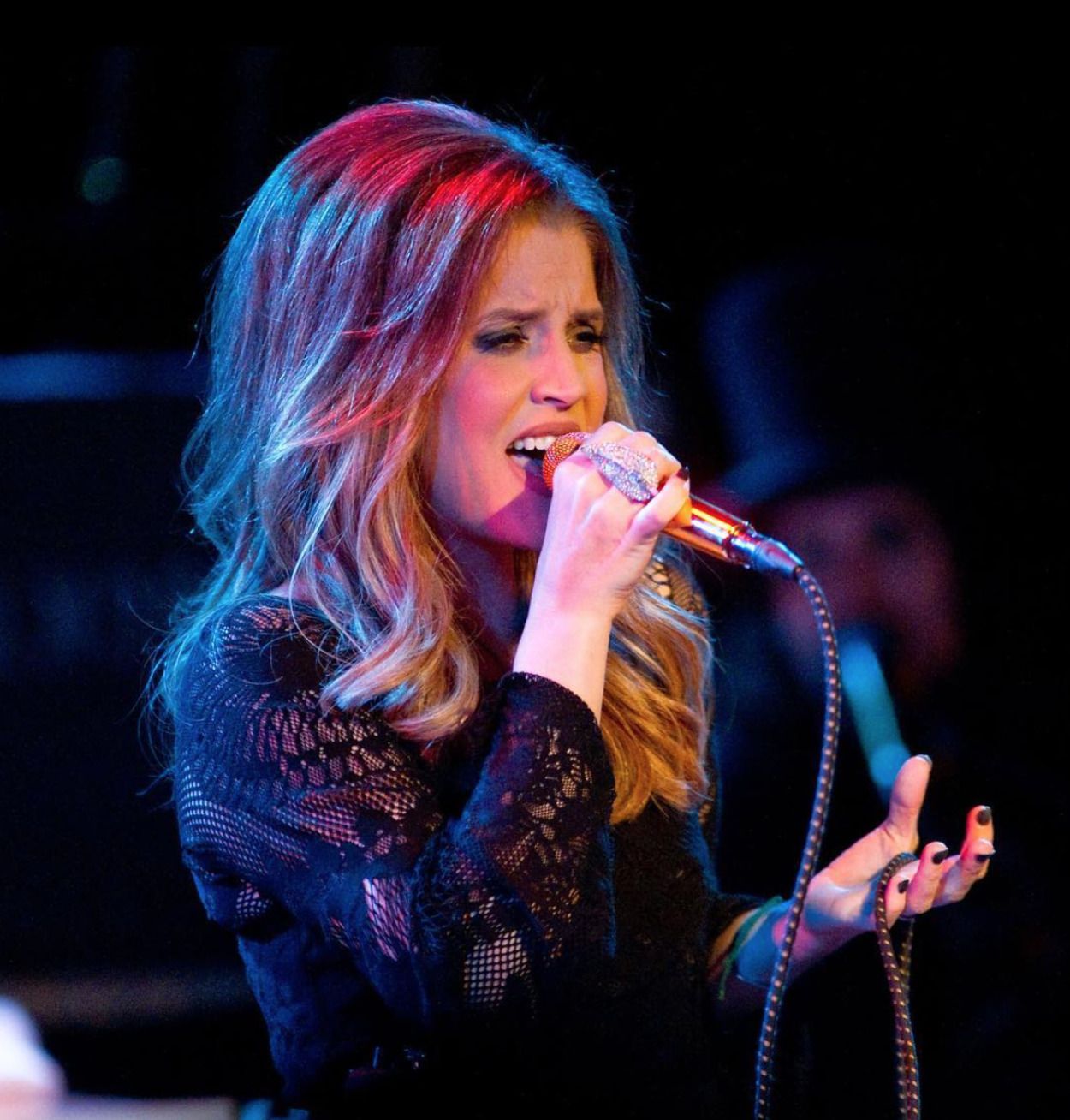 Muere la cantante Lisa Marie, la única hija de Elvis Presley, a los 54 años