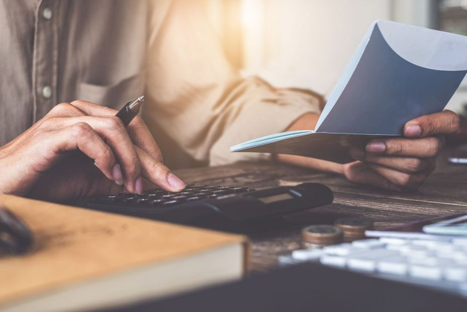 La cuenta de pago básica, la gran desconocida: los bancos sólo la ofrecen en el 15% de los casos La cuenta de pago básica, la gran desconocida: los bancos sólo la ofrecen en el 15% de los casos