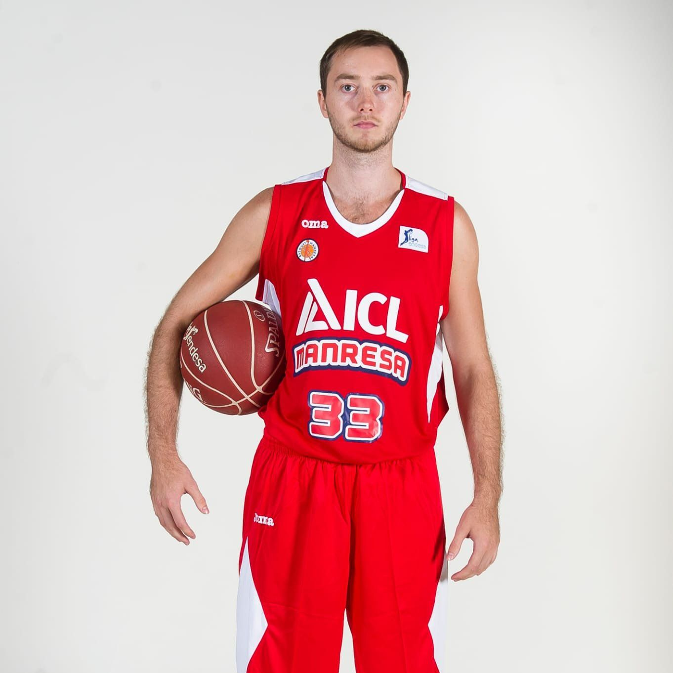 Muere a los 33 años el ucraniano Ruslan Otverchenko, exjugador del Bàsquet Manresa