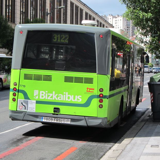 Tres jóvenes ebrias apalean hasta dejar inconsciente a una conductora que no las dejó subir al bus