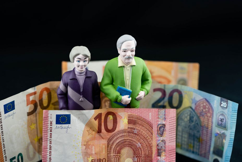 Pensiones: la reforma de Escrivá no soluciona los problemas ni compensa el gasto, advierte Fedea Pensiones: la reforma de Escrivá no soluciona los problemas ni compensa el gasto, advierte Fedea