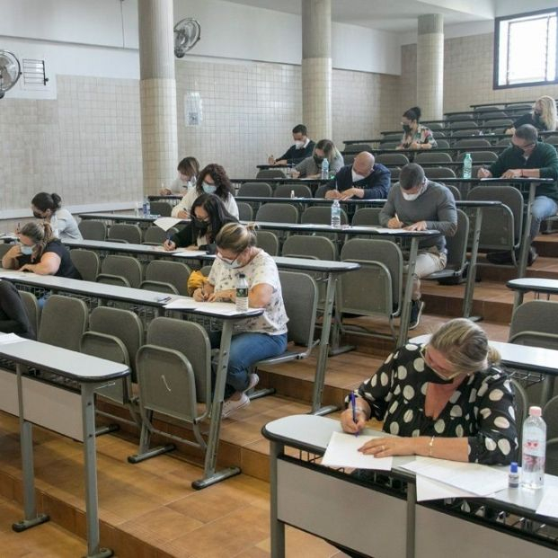 El problema del relevo generacional en la universidad: "En 8 años se jubila el 53% de la plantilla". Foto: Europa Press El problema del relevo generacional en la universidad: "En 8 años se jubila el 53% de la plantilla". Foto: Europa Press