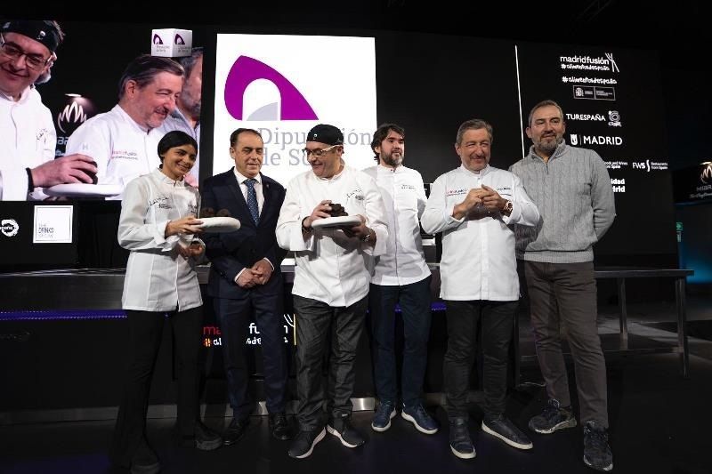 EuropaPress 4942291 representantes diputacion soria cocineros subasta trufa soria