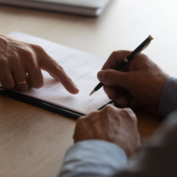 Herencia millonaria: un matrimonio deja parte de su patrimonio a un hospital y una residencia. Foto: Bigstock Herencia millonaria: un matrimonio deja parte de su patrimonio a un hospital y una residencia. Foto: Bigstock