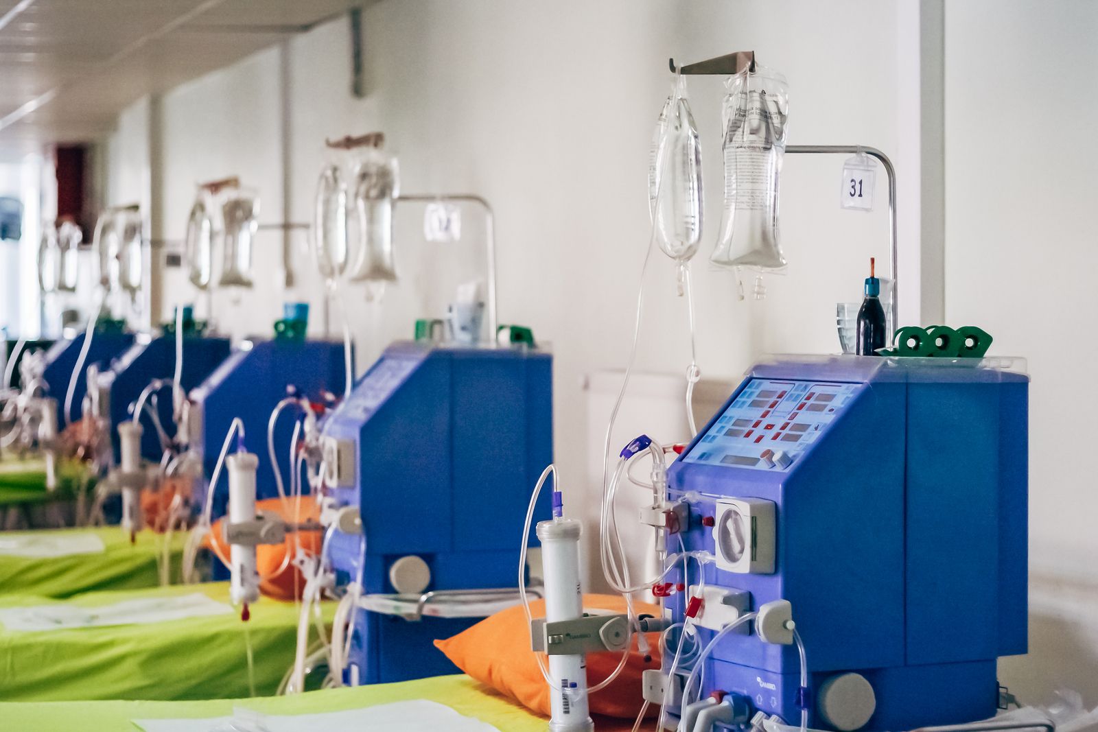 Expertos señalan que la diálisis podría no ser la mejor opción para mayores con insuficiencia renal