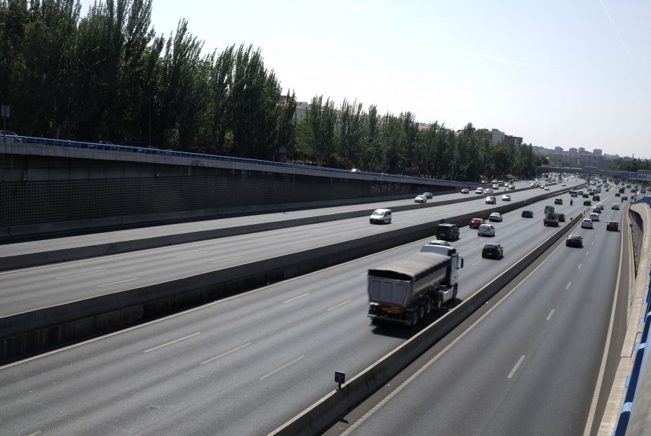 Las constructoras piden al nuevo Gobierno poner peaje en las autovías para pagar su mantenimiento Las constructoras piden al nuevo Gobierno poner peaje en las autovías para pagar su mantenimiento