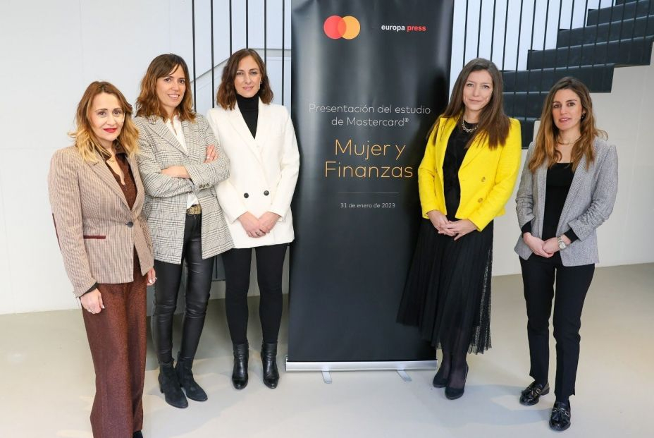 EuropaPress 4957926 carmen garcia presidenta fundacion madrid womans week ana diaz directora EuropaPress 4957926 carmen garcia presidenta fundacion madrid womans week ana diaz directora