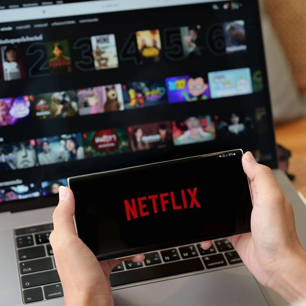 La OCU pide a Netflix la modificación de las cuentas compartidas La OCU pide a Netflix la modificación de las cuentas compartidas