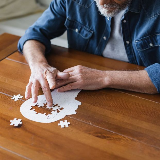 La pérdida del exceso de peso podría disminuir el riesgo de alzhéimer y demencia. Foto: Bigstock La pérdida del exceso de peso podría disminuir el riesgo de alzhéimer y demencia. Foto: Bigstock