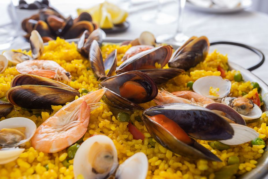 El ingrediente que nunca deberías incluir en una paella, según el chef José Andrés