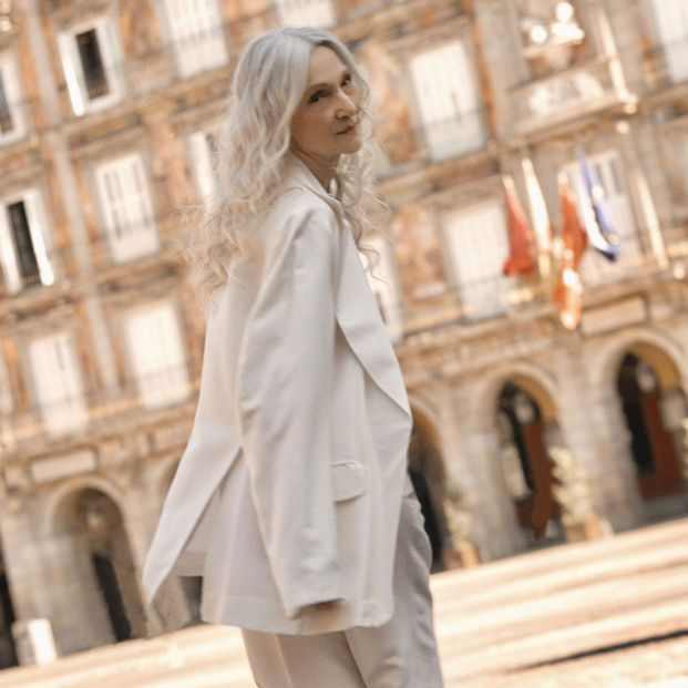 Pino Montesdeoca: “La moda me ha hecho visible a los 60, los sénior estamos en la cresta de la ola” Pino Montesdeoca: “La moda me ha hecho visible a los 60, los sénior estamos en la cresta de la ola”