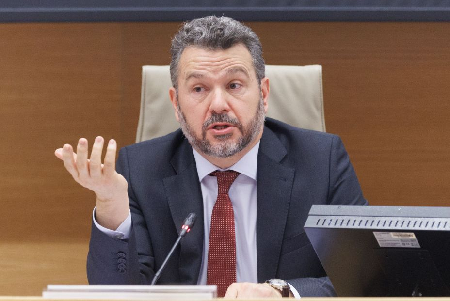 La patronal de la banca rechaza el defensor del cliente financiero: “No tiene ningún sentido”. EuropaPress