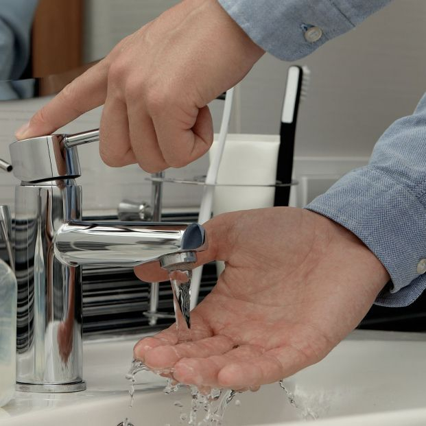 Fallece un hombre por la ameba 'comecerebros' tras limpiarse la nariz con agua del grifo. Foto: Bigstock Fallece un hombre por la ameba 'comecerebros' tras limpiarse la nariz con agua del grifo. Foto: Bigstock