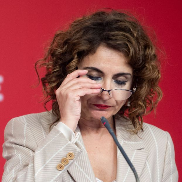 Los mayores, indignados con María Jesús Montero: "Las pensiones no son un regalo" Los mayores, indignados con María Jesús Montero: "Las pensiones no son un regalo"