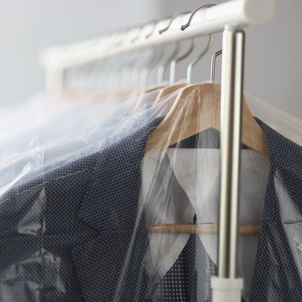 Un químico común de limpieza en seco podría ser una causa invisible del párkinson. Foto: Bigstock Un químico común de limpieza en seco podría ser una causa invisible del párkinson. Foto: Bigstock