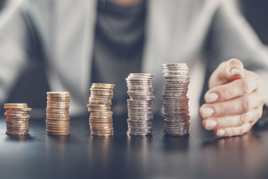 mujer columnas euros ahorro mujer columnas euros ahorro