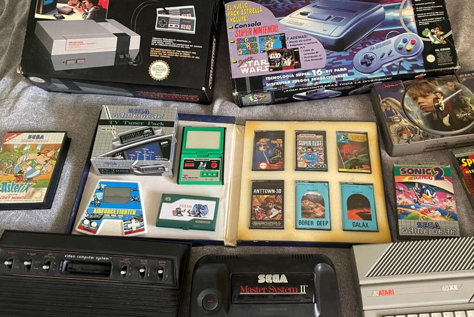foto 2 exposición consolas foto 2 exposición consolas