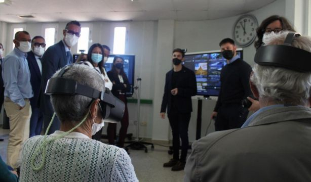 Castilla-La Mancha usará la tecnología digital para mejorar los cuidados en los centros de mayores. Foto: Gobierno de Castilla-La Mancha