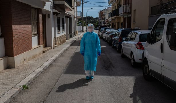 Los falsos sanitarios que drogaban y robaban a mayores en pleno confinamiento Foto: Europa Press
