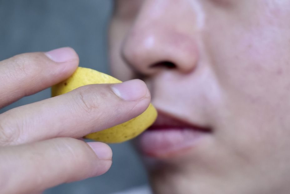 La técnica para recuperar el olfato en casos de Covid persistente La técnica para recuperar el olfato en casos de Covid persistente