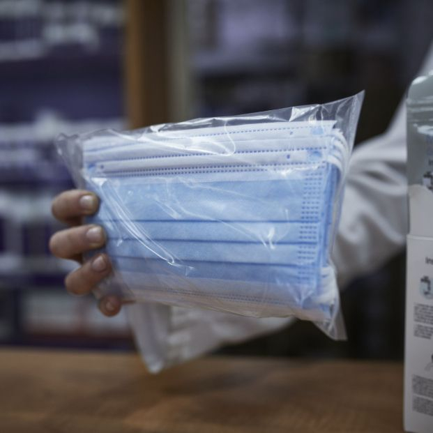 Portugal elimina las mascarillas en centros médicos y residencias: ¿seguirá España sus pasos?Foto: Europa Press Portugal elimina las mascarillas en centros médicos y residencias: ¿seguirá España sus pasos?Foto: Europa Press