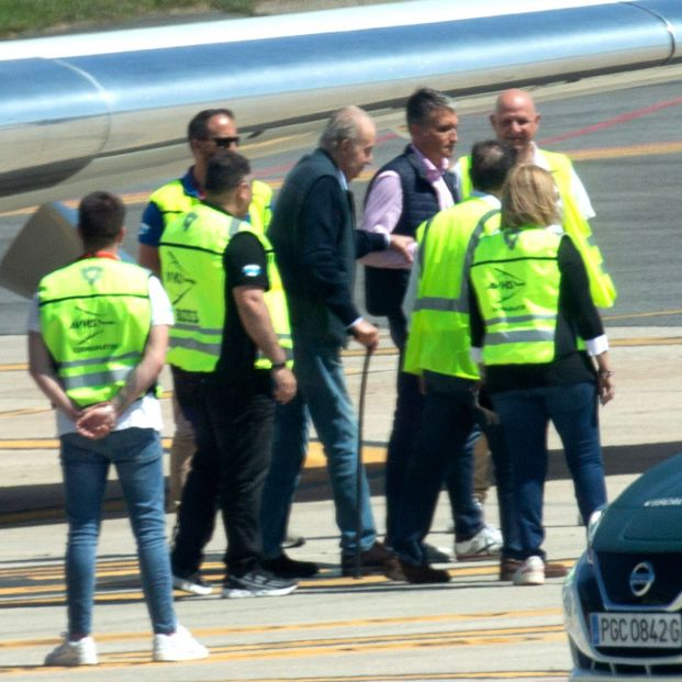 El Rey Juan Carlos llega a Sanxenxo en su segundo viaje a España desde que se marchó a Abu Dabi
