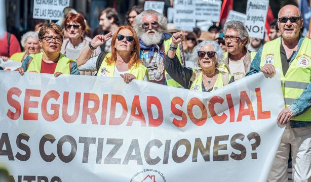 Reforma de las pensiones: los 'baby boomer' son los más beneficiados, con la mayor tasa de reemplazo