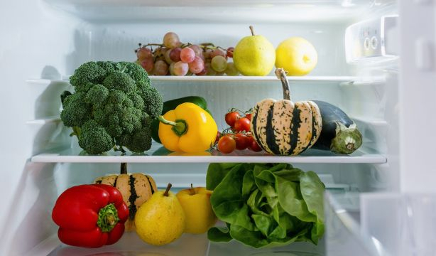 El truco viral para que las frutas y verduras no se pongan malas en la nevera