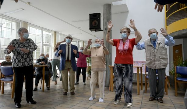 La OMS asegura que nunca ha sugerido un porcentaje mínimo de plazas en residencias