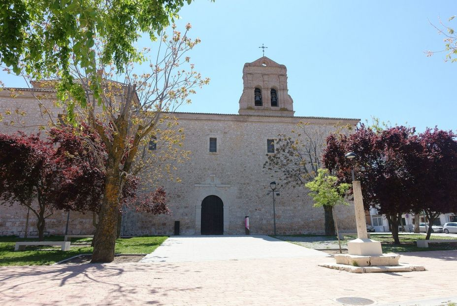 WikipediaSantuario de Nuestra Señora de la Victoria, Villarejo de Salvanés 01 WikipediaSantuario de Nuestra Señora de la Victoria, Villarejo de Salvanés 01