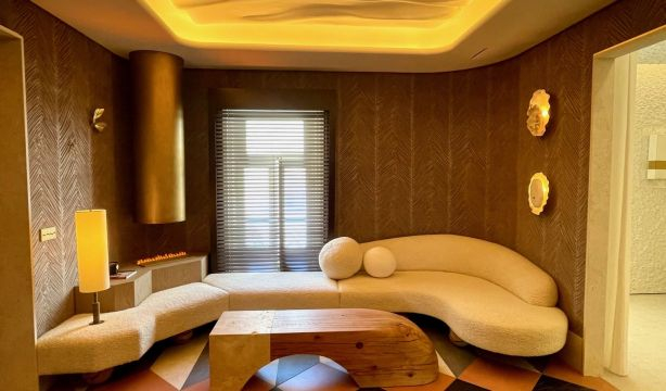 FOTO PORTADA ESPACIO COSENTINO CUARTO DE BAÑO EN SUITE LE BAIN PARISIEN de Alejandra Pombo