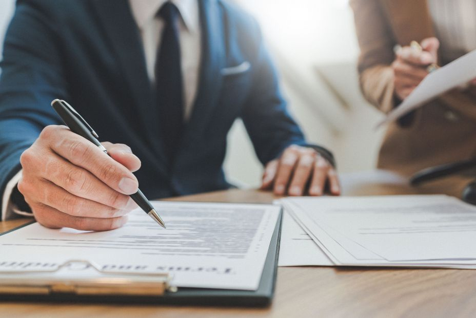 Ya no hará falta ir al notario: por primera vez en la historia podrán prestar servicios online Ya no hará falta ir al notario: por primera vez en la historia podrán prestar servicios online