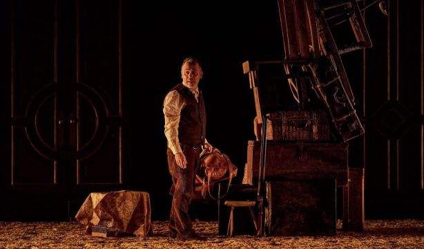 Javier Gutiérrez: "Hoy vemos a muchos Pacos y Régulas en colas del hambre"