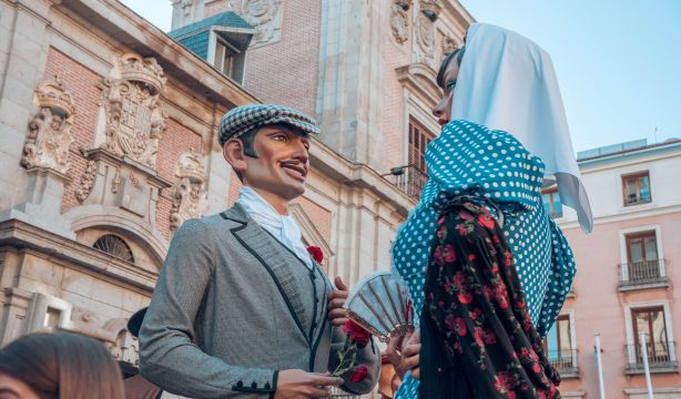 Descubre la historia, tradiciones y gastronomía de San Isidro, el patrón de Madrid