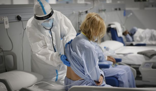 Sanidad insiste: "El Covid no ha desaparecido, no podemos bajar la guardia"