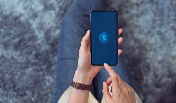 Bizum lanza un servicio para registrarse en comercios electrónicos solo con el número de teléfono