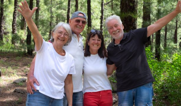 Artículo de Bernal y Sanz Bujanda: "Los desafíos, inminentes, del envejecimiento de la población"