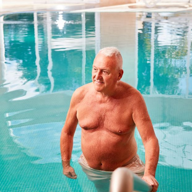 Saliendo de la piscina Saliendo de la piscina