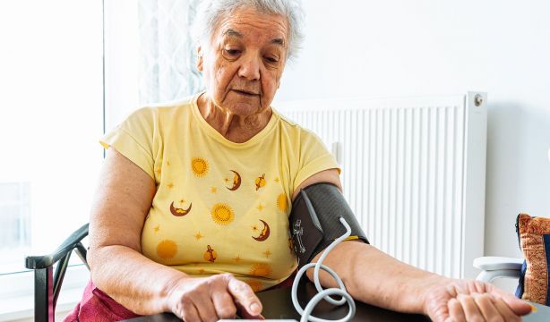 Consejos para un hipertenso: cuántas veces y cuándo debo medirme la tensión