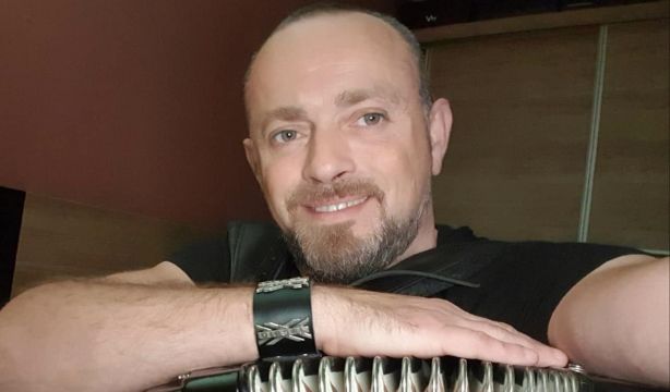 Luto en la música popular asturiana con el fallecimiento de David Hevia a los 44 años