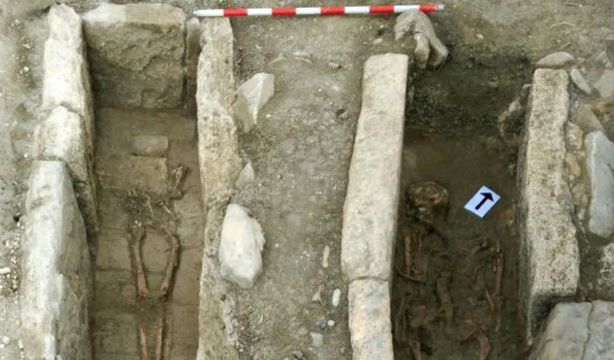 Tumba romana Tumba romana