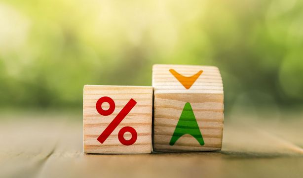 El dilema fiscal: ¿subir o bajar los impuestos? 