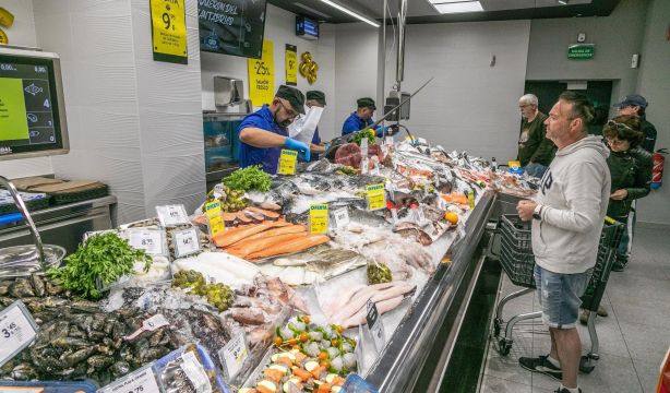 La inflación da un respiro: baja al 3,2% en mayo por la moderación de alimentos y gasolinas