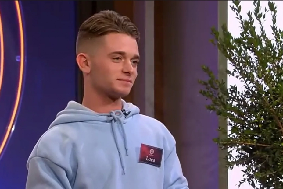 Edadismo en Masterchef de RTVE: “Se han ido los cuatro viejos que hacían el ambiente oscuro” Edadismo en Masterchef de RTVE: “Se han ido los cuatro viejos que hacían el ambiente oscuro”