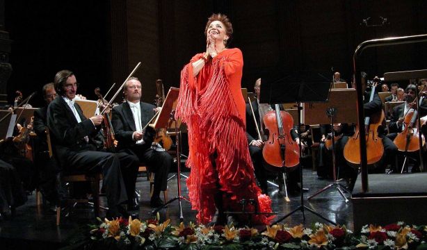 Una retrospectiva de Teresa Berganza, gran dama de la ópera, a través de sus vestidos