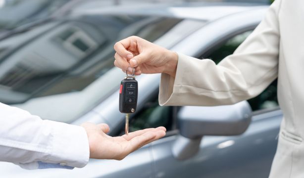 El 60% de los consumidores retrasará la compra del próximo vehículo por la incertidumbre económica