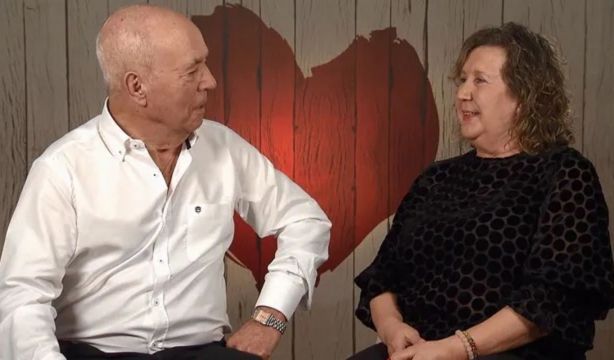 Una soltera de 'First Dates' rechaza a su cita por estar separado: "Yo no puedo con eso"