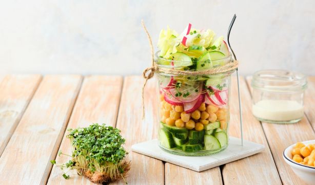 5 recetas de ensaladas verticales para tu dieta equilibrada