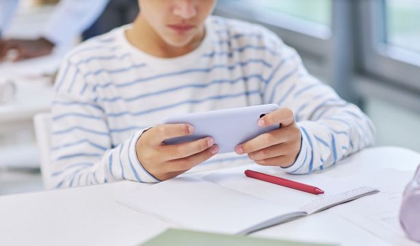Sobre el uso de los teléfonos móviles en clase