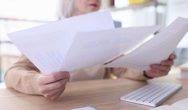 La 'carta del miedo' que Hacienda enviará a algunos contribuyentes tras la campaña de la Renta. Foto: Bigstock